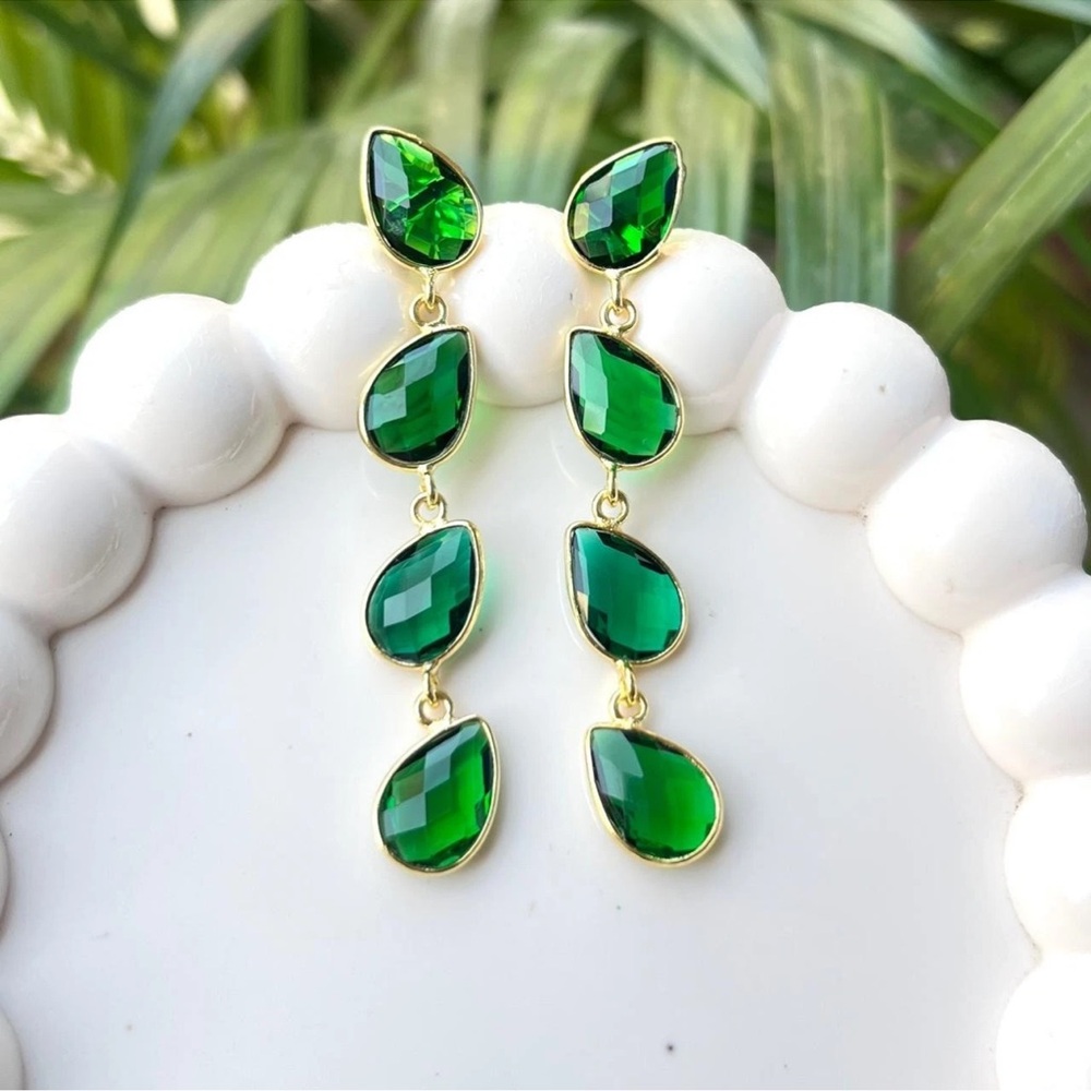 Emerald Quartz Gold 24 k electroplated earrings